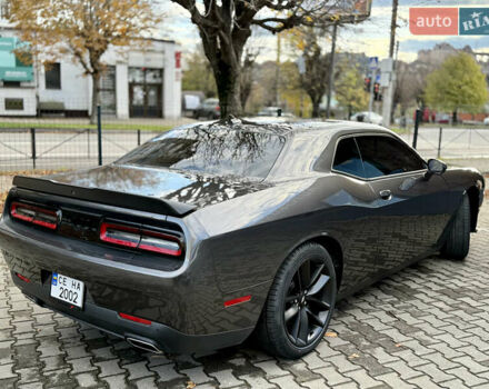 Сірий Додж Challenger, об'ємом двигуна 3.6 л та пробігом 75 тис. км за 25000 $, фото 4 на Automoto.ua
