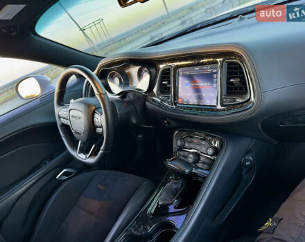Додж Челенджер 2021 в Черкассах на Automoto.ua Серый Додж Челенджер, объемом двигателя 6.42 л и пробегом 32 тыс. км за 47000 $, фото 20 на Automoto.ua