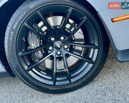 Додж Челенджер 2021 в Черкассах на Automoto.ua Серый Додж Челенджер, объемом двигателя 6.42 л и пробегом 32 тыс. км за 47000 $, фото 15 на Automoto.ua