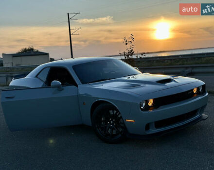 Додж Челенджер 2021 в Черкассах на Automoto.ua Серый Додж Челенджер, объемом двигателя 6.42 л и пробегом 32 тыс. км за 47000 $, фото 7 на Automoto.ua