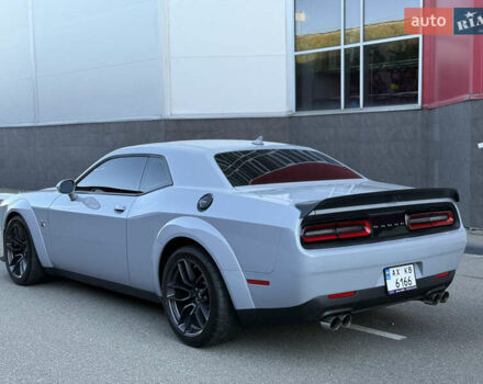 Додж Челенджер 2021 в Киеве на Automoto.ua Серый Додж Челенджер, объемом двигателя 6.42 л и пробегом 52 тыс. км за 54900 $, фото 7 на Automoto.ua