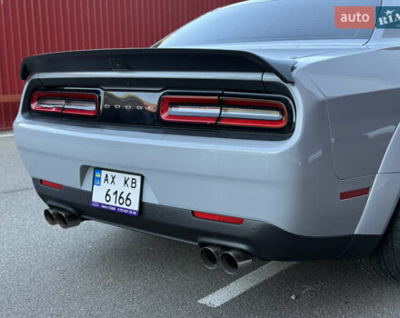 Додж Челенджер 2021 в Киеве на Automoto.ua Серый Додж Челенджер, объемом двигателя 6.42 л и пробегом 52 тыс. км за 54900 $, фото 5 на Automoto.ua