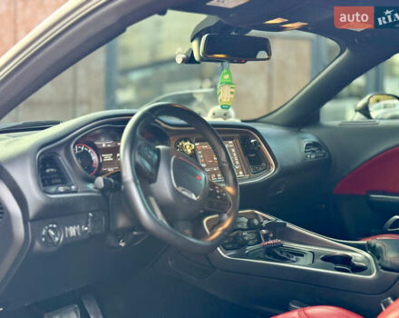 Сірий Додж Challenger, об'ємом двигуна 3.6 л та пробігом 75 тис. км за 25000 $, фото 12 на Automoto.ua