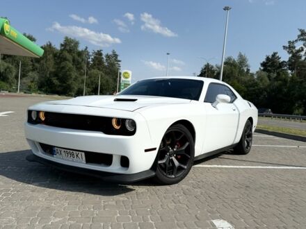 Додж Челенджер 2015 в Киеве на Automoto.ua Серый Додж Челенджер, объемом двигателя 3.6 л и пробегом 110 тыс. км за 20500 $, фото 1 на Automoto.ua