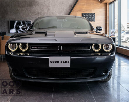Сірий Додж Challenger, об'ємом двигуна 3.6 л та пробігом 87 тис. км за 19700 $, фото 1 на Automoto.ua