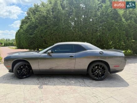 Сірий Додж Challenger, об'ємом двигуна 3.6 л та пробігом 90 тис. км за 18600 $, фото 1 на Automoto.ua