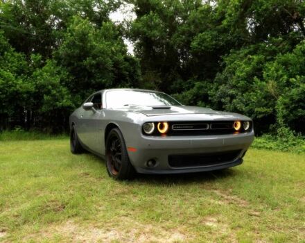 Сірий Додж Challenger, об'ємом двигуна 5.7 л та пробігом 80 тис. км за 16000 $, фото 1 на Automoto.ua