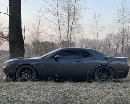 Серый Додж Челенджер, объемом двигателя 3.6 л и пробегом 172 тыс. км за 19800 $, фото 1 на Automoto.ua