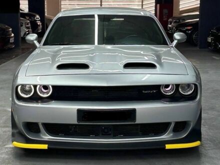 Серый Додж Челенджер, объемом двигателя 6.2 л и пробегом 20 тыс. км за 56000 $, фото 1 на Automoto.ua