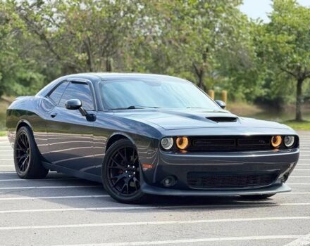 Сірий Додж Challenger, об'ємом двигуна 5.7 л та пробігом 50 тис. км за 15886 $, фото 1 на Automoto.ua