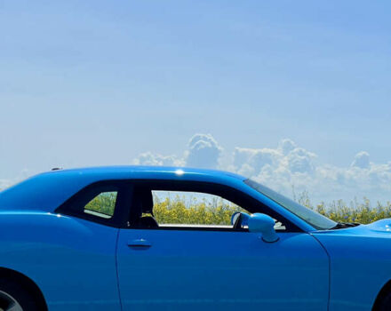 Синий Додж Челенджер, объемом двигателя 5.65 л и пробегом 105 тыс. км за 26900 $, фото 10 на Automoto.ua