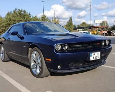 Синий Додж Челенджер, объемом двигателя 5.7 л и пробегом 75 тыс. км за 27500 $, фото 29 на Automoto.ua