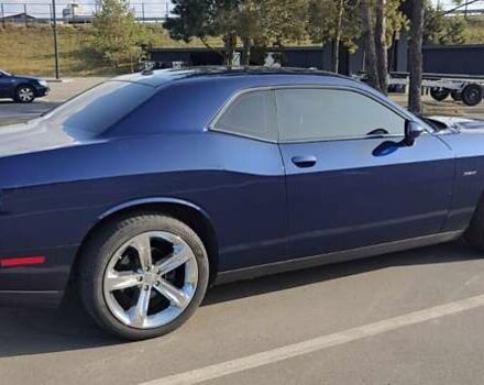 Синий Додж Челенджер, объемом двигателя 5.7 л и пробегом 75 тыс. км за 27500 $, фото 20 на Automoto.ua