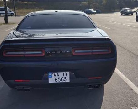 Синий Додж Челенджер, объемом двигателя 5.7 л и пробегом 75 тыс. км за 27500 $, фото 13 на Automoto.ua