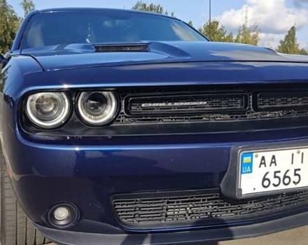 Синий Додж Челенджер, объемом двигателя 5.7 л и пробегом 75 тыс. км за 27500 $, фото 31 на Automoto.ua