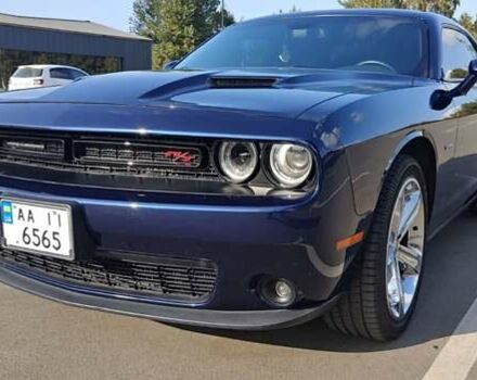 Синий Додж Челенджер, объемом двигателя 5.7 л и пробегом 75 тыс. км за 27500 $, фото 32 на Automoto.ua