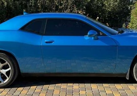 Синій Додж Challenger, об'ємом двигуна 3.6 л та пробігом 120 тис. км за 21500 $, фото 8 на Automoto.ua