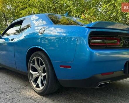 Синій Додж Challenger, об'ємом двигуна 3.6 л та пробігом 120 тис. км за 21500 $, фото 7 на Automoto.ua