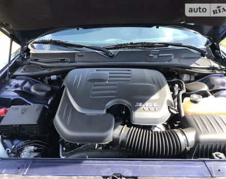 Синій Додж Challenger, об'ємом двигуна 3.6 л та пробігом 17 тис. км за 21000 $, фото 15 на Automoto.ua