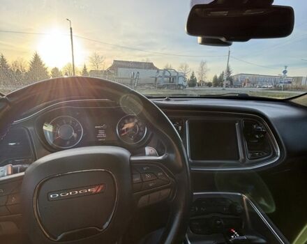 Синий Додж Челенджер, объемом двигателя 3.6 л и пробегом 208 тыс. км за 17000 $, фото 2 на Automoto.ua