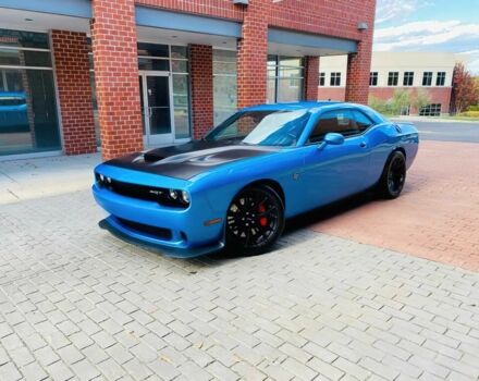 Синий Додж Челенджер, объемом двигателя 6.2 л и пробегом 71 тыс. км за 16800 $, фото 2 на Automoto.ua