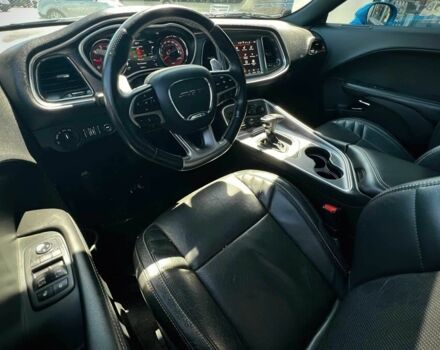 Додж Челенджер 2018 в Одессе на Automoto.ua Синий Додж Челенджер, объемом двигателя 6.2 л и пробегом 38 тыс. км за 25000 $, фото 7 на Automoto.ua