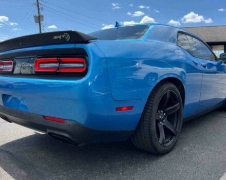 Синий Додж Челенджер, объемом двигателя 6.2 л и пробегом 36 тыс. км за 18000 $, фото 5 на Automoto.ua