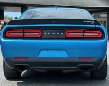 Додж Челенджер 2018 в Одессе на Automoto.ua Синий Додж Челенджер, объемом двигателя 6.2 л и пробегом 38 тыс. км за 25000 $, фото 4 на Automoto.ua