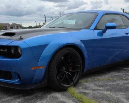 Додж Челенджер 2019 в Ужгороде на Automoto.ua Синий Додж Челенджер, объемом двигателя 6.2 л и пробегом 46 тыс. км за 5400 $, фото 2 на Automoto.ua