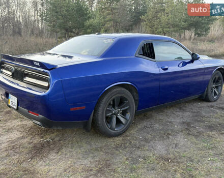 Синій Додж Challenger, об'ємом двигуна 3.6 л та пробігом 93 тис. км за 24500 $, фото 7 на Automoto.ua