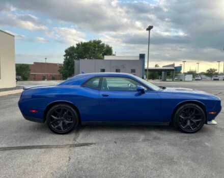 Синій Додж Challenger, об'ємом двигуна 3.6 л та пробігом 40 тис. км за 13000 $, фото 3 на Automoto.ua