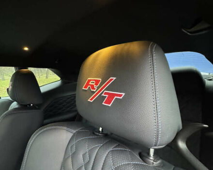 Синій Додж Challenger, об'ємом двигуна 5.65 л та пробігом 22 тис. км за 29999 $, фото 44 на Automoto.ua