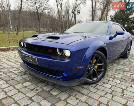 Синій Додж Challenger, об'ємом двигуна 5.65 л та пробігом 22 тис. км за 29999 $, фото 107 на Automoto.ua