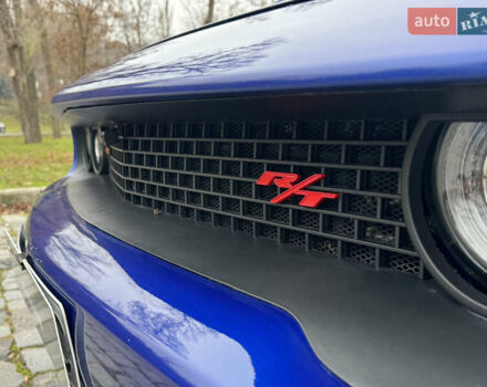 Синій Додж Challenger, об'ємом двигуна 5.65 л та пробігом 22 тис. км за 29999 $, фото 121 на Automoto.ua
