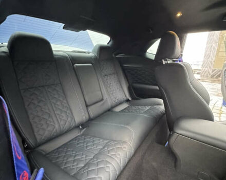 Синій Додж Challenger, об'ємом двигуна 5.65 л та пробігом 22 тис. км за 29999 $, фото 23 на Automoto.ua