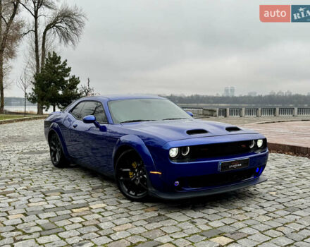 Синій Додж Challenger, об'ємом двигуна 5.65 л та пробігом 22 тис. км за 29999 $, фото 80 на Automoto.ua