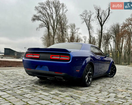Синій Додж Challenger, об'ємом двигуна 5.65 л та пробігом 22 тис. км за 29999 $, фото 92 на Automoto.ua