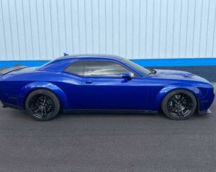 Синий Додж Челенджер, объемом двигателя 6.4 л и пробегом 46 тыс. км за 9900 $, фото 2 на Automoto.ua