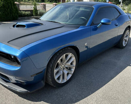 Додж Челенджер 2020 в Кропивницком (Кировограде) на Automoto.ua Синий Додж Челенджер, объемом двигателя 6.42 л и пробегом 17 тыс. км за 55000 $, фото 3 на Automoto.ua