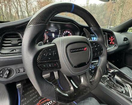 Синій Додж Challenger, об'ємом двигуна 5.65 л та пробігом 22 тис. км за 29999 $, фото 53 на Automoto.ua