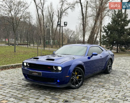 Синій Додж Challenger, об'ємом двигуна 5.65 л та пробігом 22 тис. км за 29999 $, фото 111 на Automoto.ua
