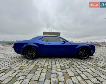 Синій Додж Challenger, об'ємом двигуна 5.65 л та пробігом 22 тис. км за 29999 $, фото 70 на Automoto.ua