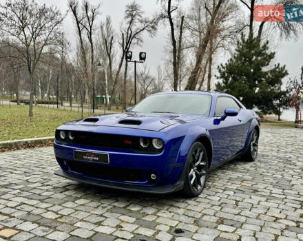 Синій Додж Challenger, об'ємом двигуна 5.65 л та пробігом 22 тис. км за 29999 $, фото 124 на Automoto.ua