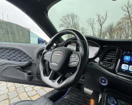 Синій Додж Challenger, об'ємом двигуна 5.65 л та пробігом 22 тис. км за 29999 $, фото 17 на Automoto.ua