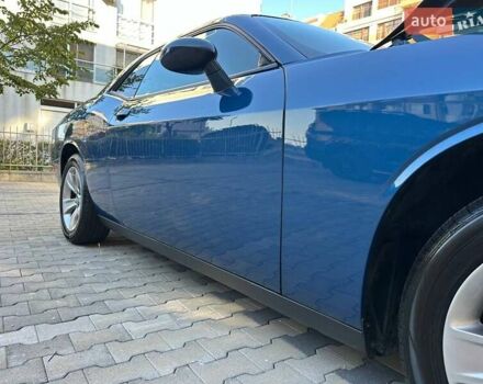 Синий Додж Челенджер, объемом двигателя 3.6 л и пробегом 128 тыс. км за 18500 $, фото 22 на Automoto.ua