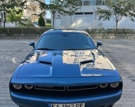 Синий Додж Челенджер, объемом двигателя 3.6 л и пробегом 128 тыс. км за 18500 $, фото 5 на Automoto.ua