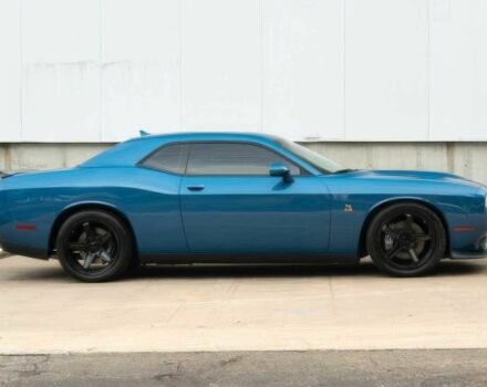 Додж Челенджер 2023 в Львове на Automoto.ua Синий Додж Челенджер, объемом двигателя 6.4 л и пробегом 19 тыс. км за 11200 $, фото 5 на Automoto.ua