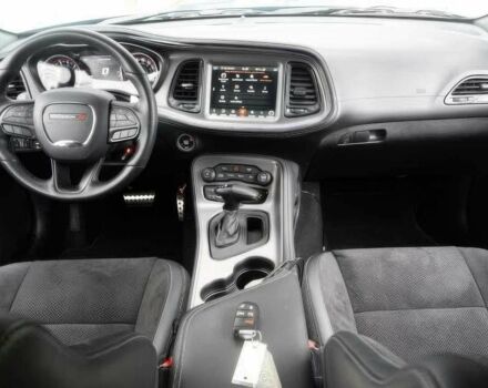 Додж Челенджер 2023 в Львове на Automoto.ua Синий Додж Челенджер, объемом двигателя 6.4 л и пробегом 19 тыс. км за 11200 $, фото 6 на Automoto.ua