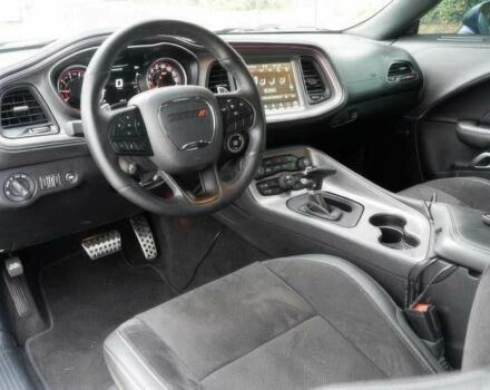 Додж Челенджер 2023 в Львове на Automoto.ua Синий Додж Челенджер, объемом двигателя 6.4 л и пробегом 19 тыс. км за 11200 $, фото 8 на Automoto.ua