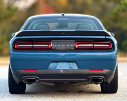 Синій Додж Challenger, об'ємом двигуна 6.4 л та пробігом 36 тис. км за 8500 $, фото 6 на Automoto.ua